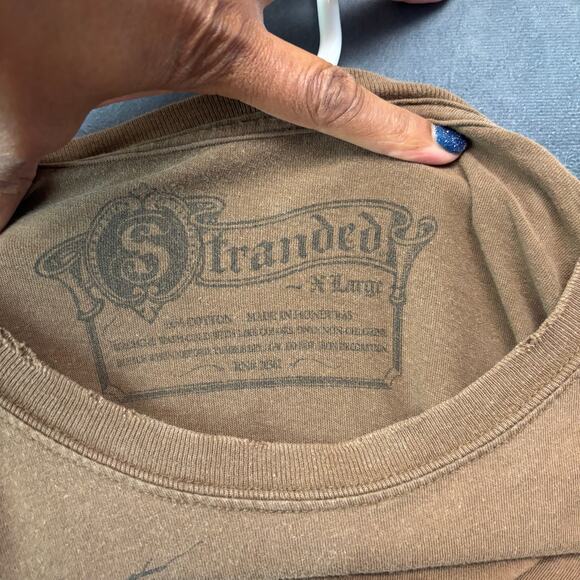 Stranded Brown Graphic Tee XL Vintage Distressed Faded Tree Skull Shirt 2000 Y2K - Picture 7 of 11